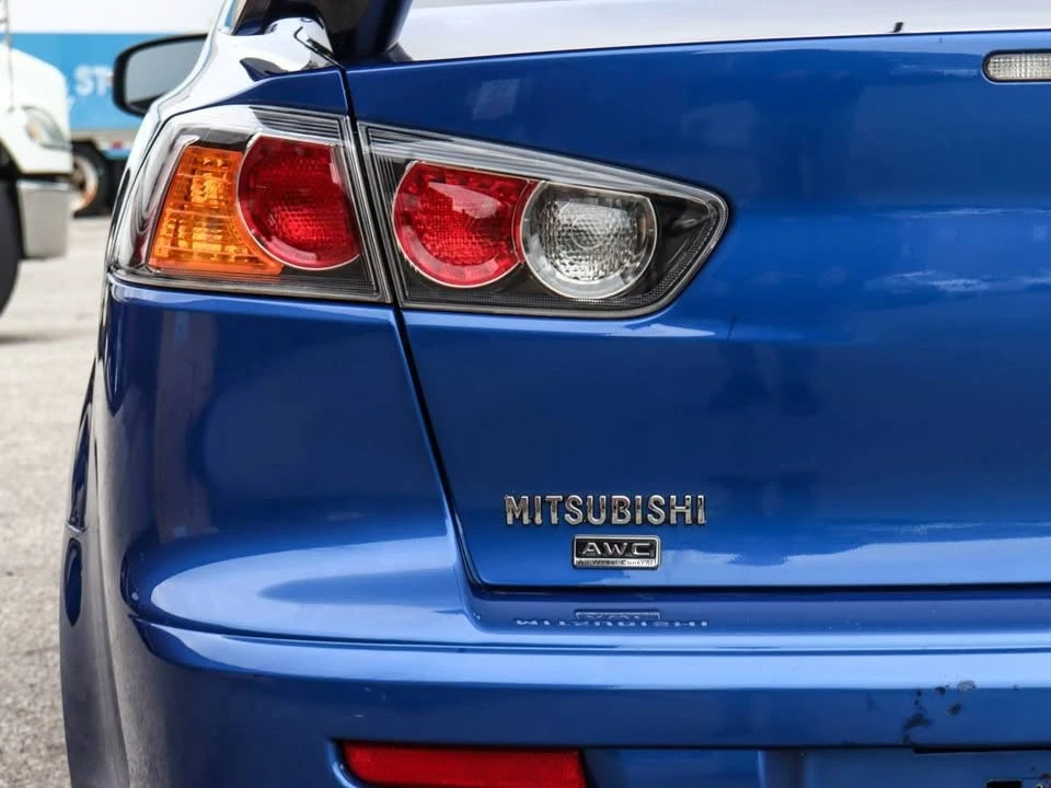 2017 Mitsubishi Lancer 10th Gen - Image 10 of 20