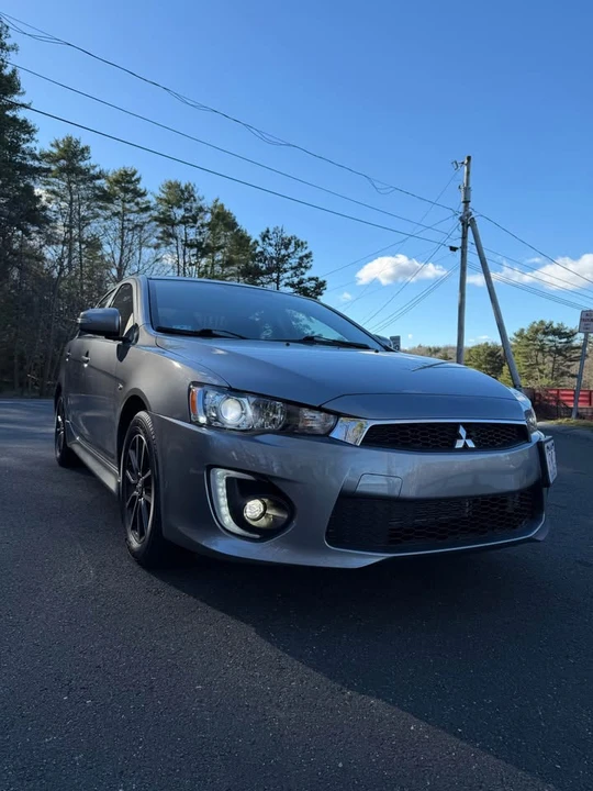 2017 Mitsubishi Lancer 10th Gen - Image 3 of 20