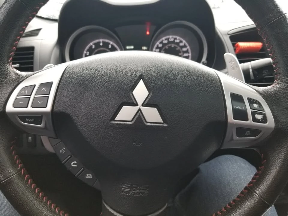 2017 Mitsubishi Lancer 10th Gen - Image 15 of 20