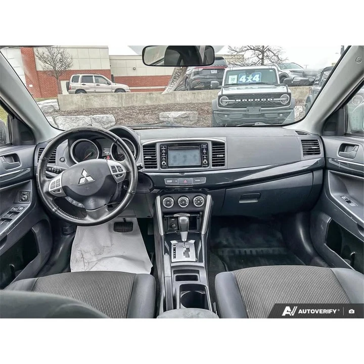 2017 Mitsubishi Lancer 10th Gen - Image 18 of 19