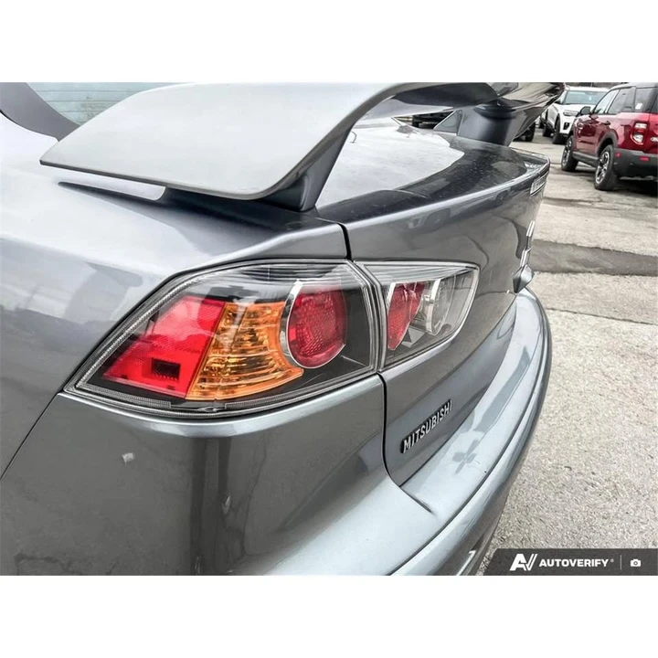 2017 Mitsubishi Lancer 10th Gen - Image 8 of 19