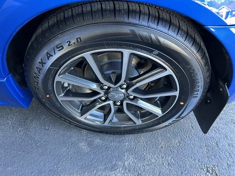 2017 Mitsubishi Lancer 10th Gen - Image 14 of 14