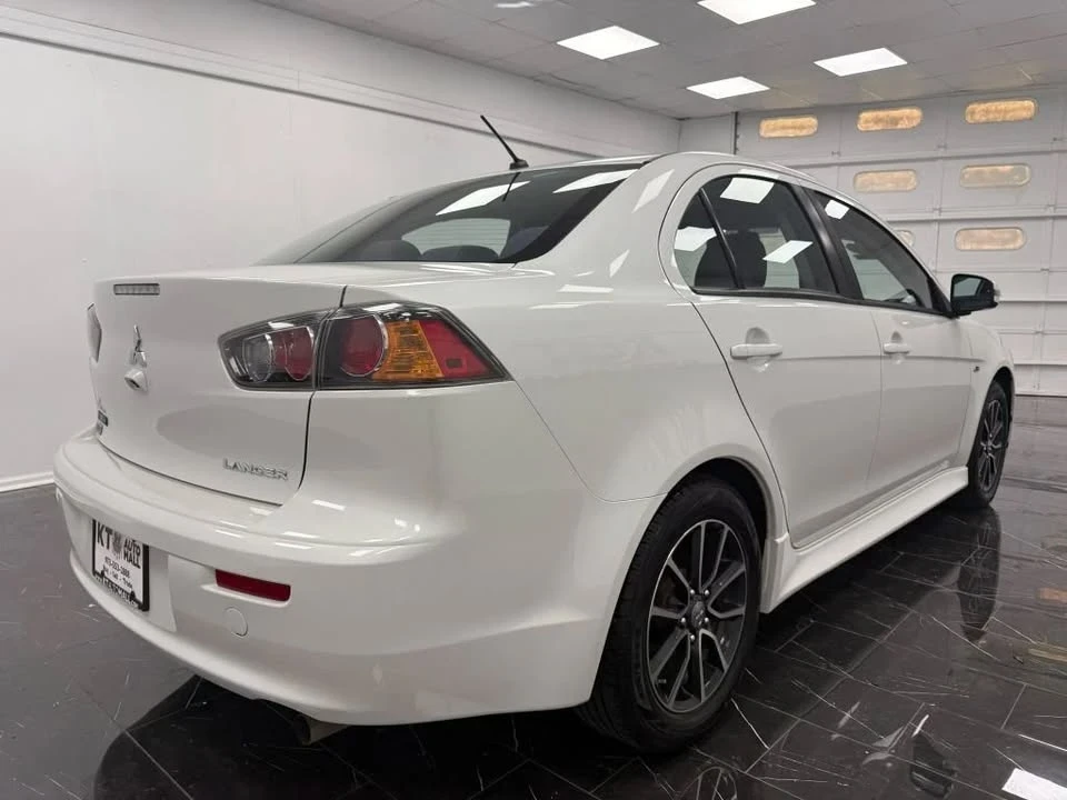 2017 Mitsubishi Lancer 10th Gen - Image 7 of 17