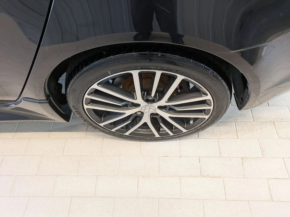 2017 Mitsubishi Lancer 9th Gen - Image 4 of 20