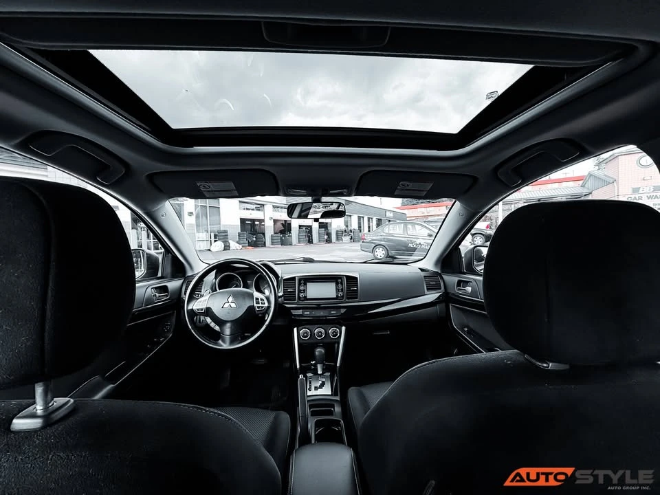 2017 Mitsubishi Lancer 10th Gen - Image 13 of 17