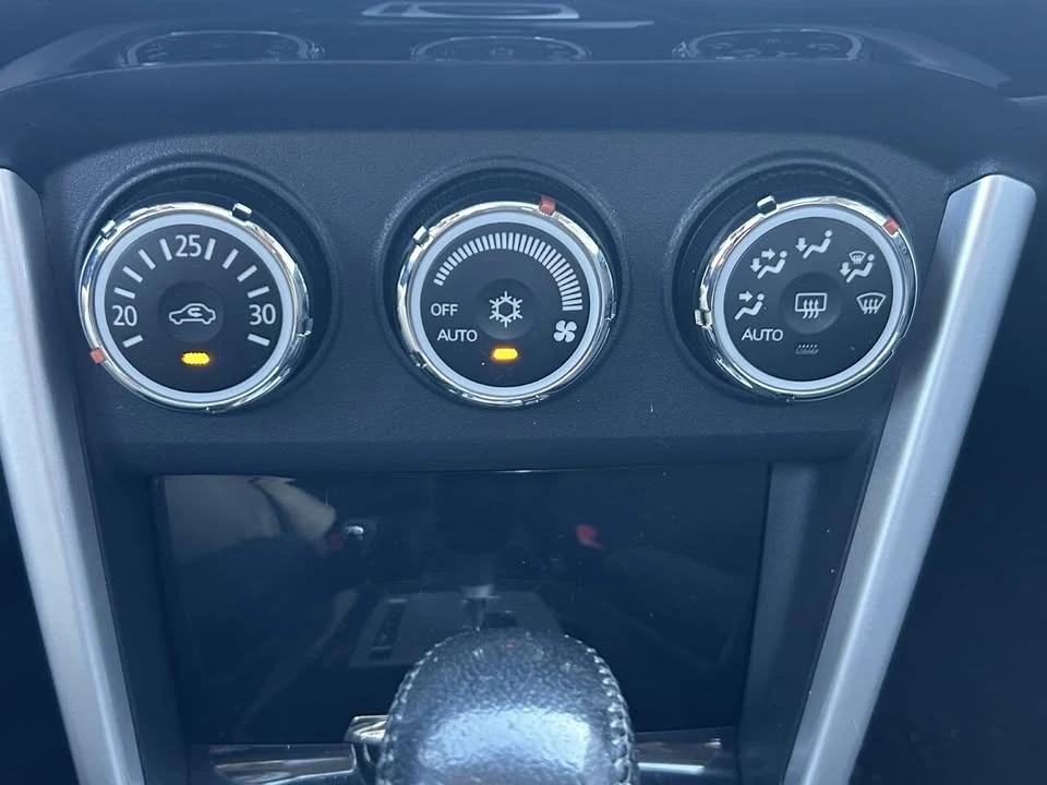 2017 Mitsubishi Lancer 10th Gen - Image 18 of 20