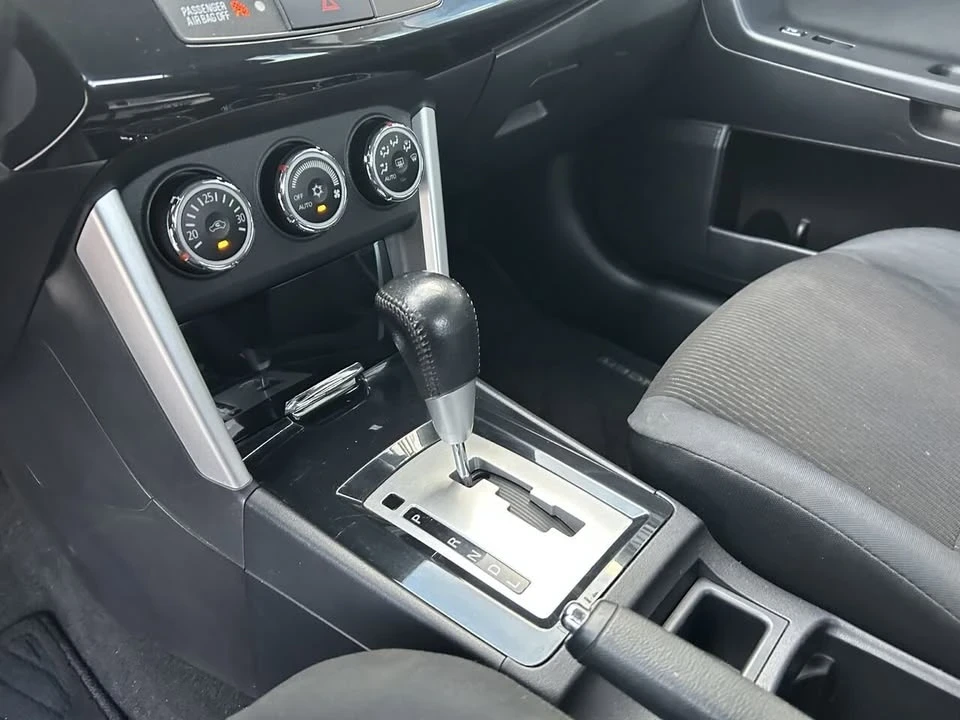 2017 Mitsubishi Lancer 10th Gen - Image 14 of 19