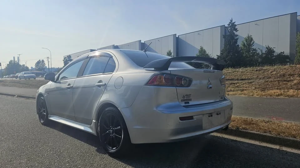 2017 Mitsubishi Lancer 10th Gen - Image 3 of 16