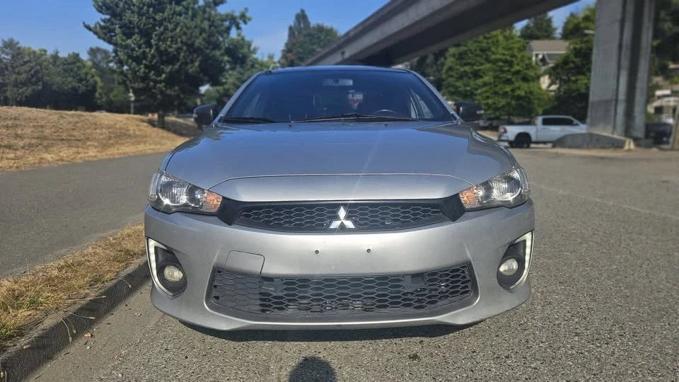 2017 Mitsubishi Lancer 10th Gen - Image 8 of 16