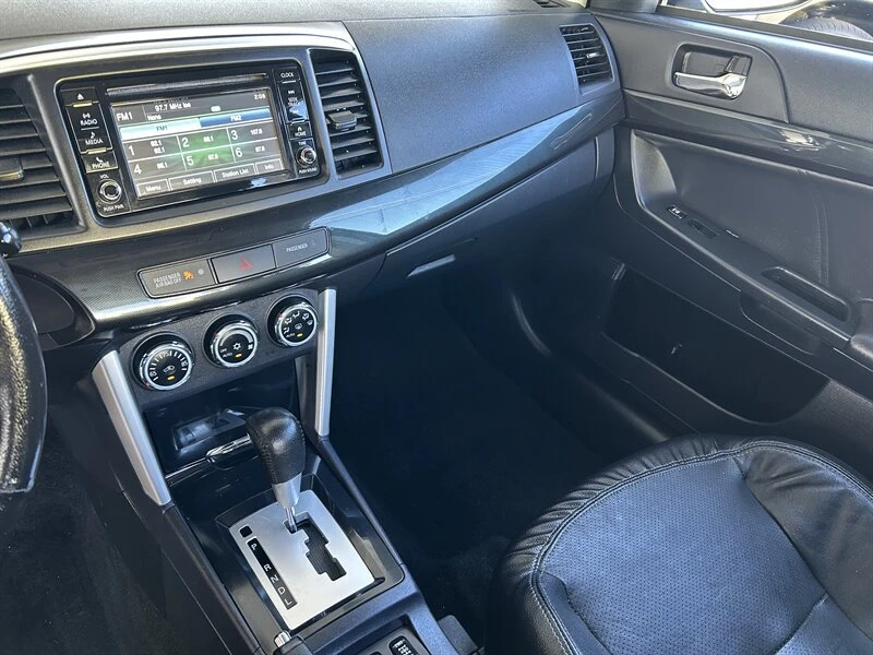 2017 Mitsubishi Lancer 10th Gen - Image 10 of 14