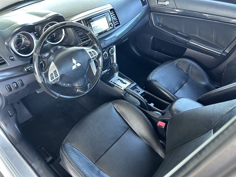 2017 Mitsubishi Lancer 10th Gen - Image 8 of 14