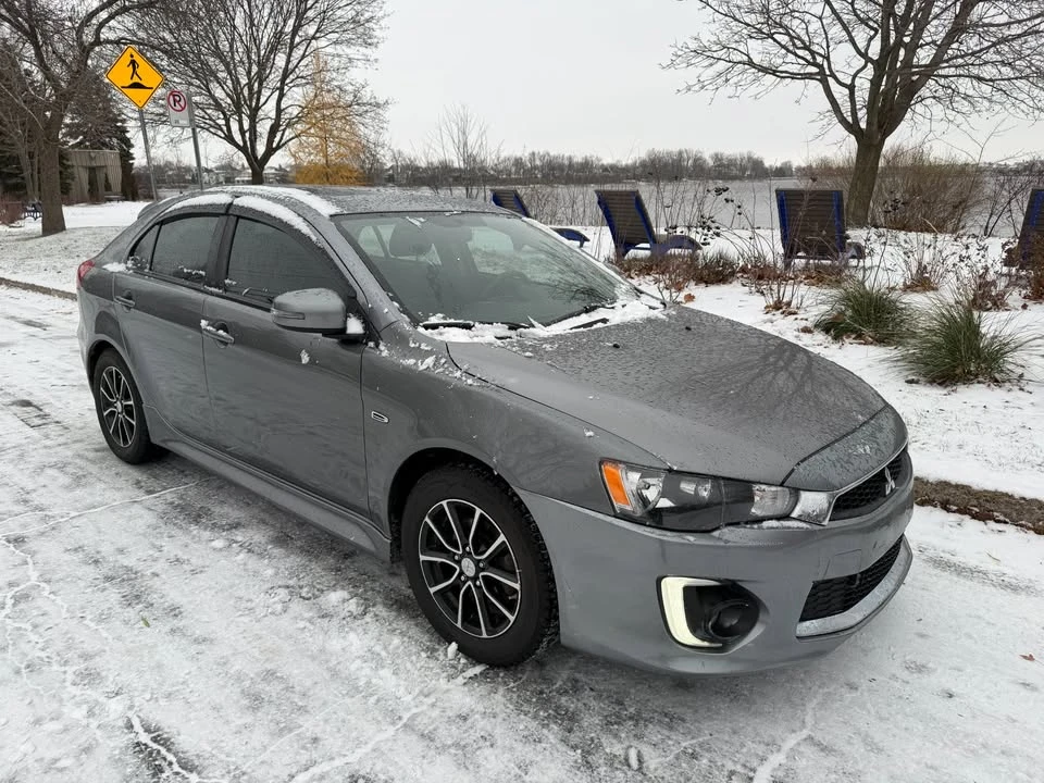 2017 Mitsubishi Lancer 10th Gen - Image 4 of 10
