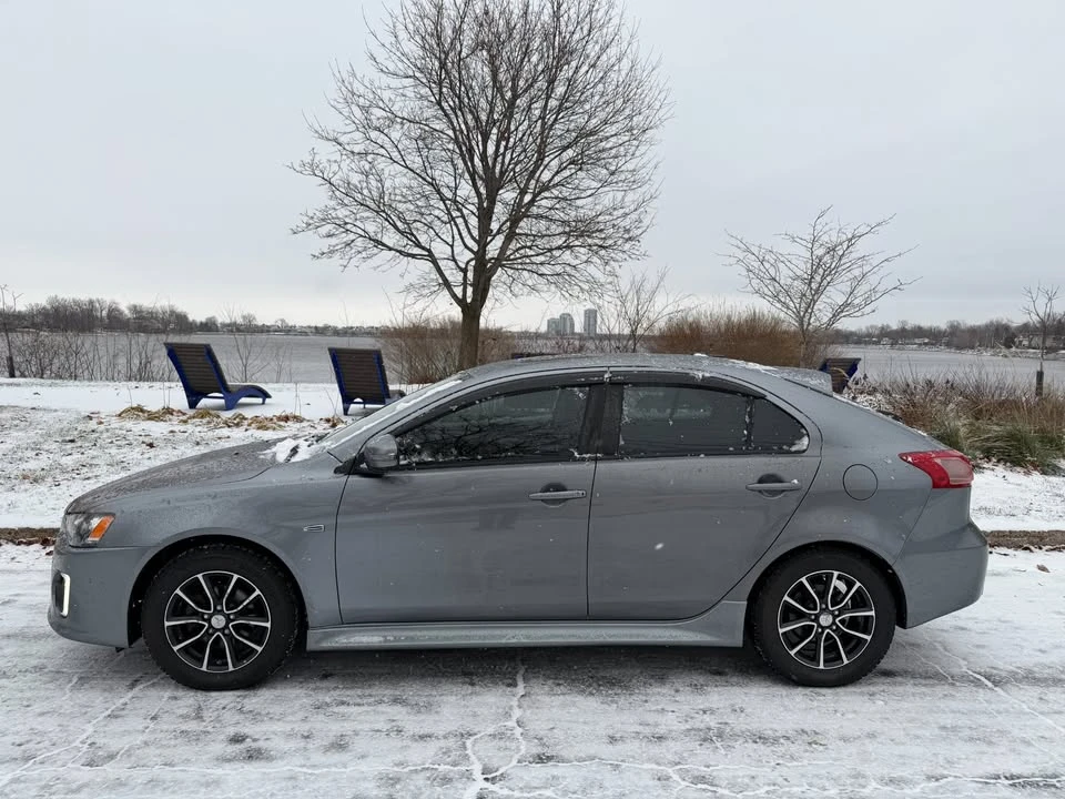 2017 Mitsubishi Lancer 10th Gen - Image 2 of 10