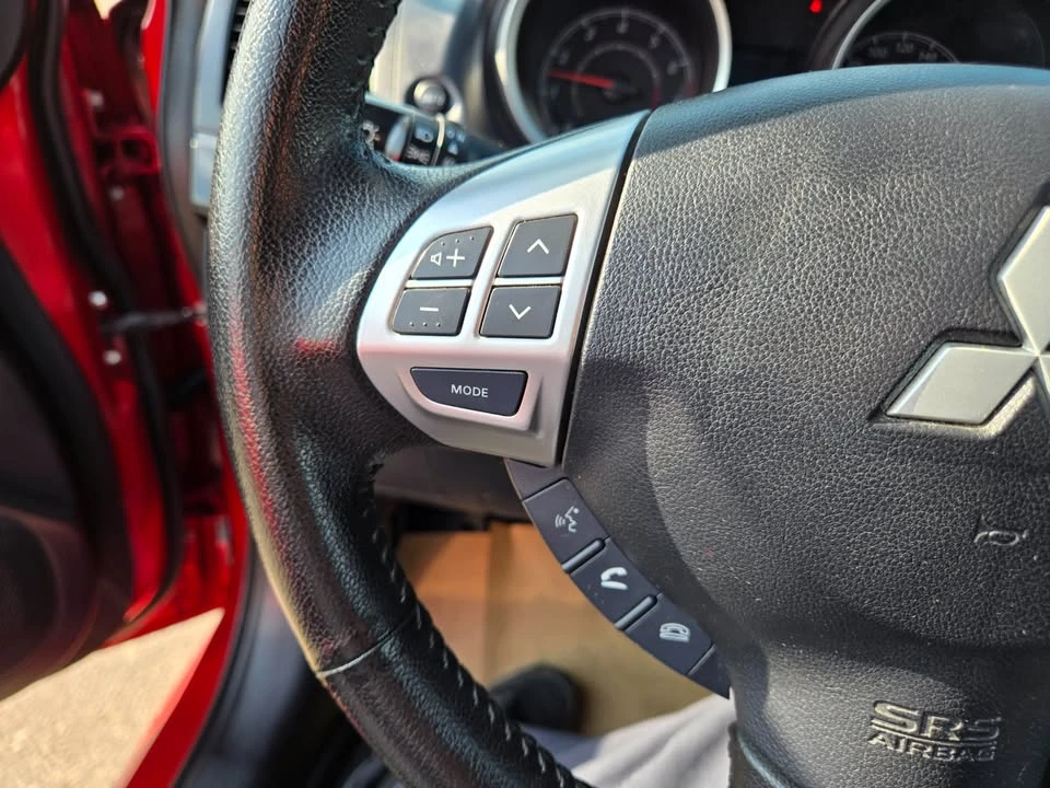2017 Mitsubishi Lancer 10th Gen - Image 12 of 20