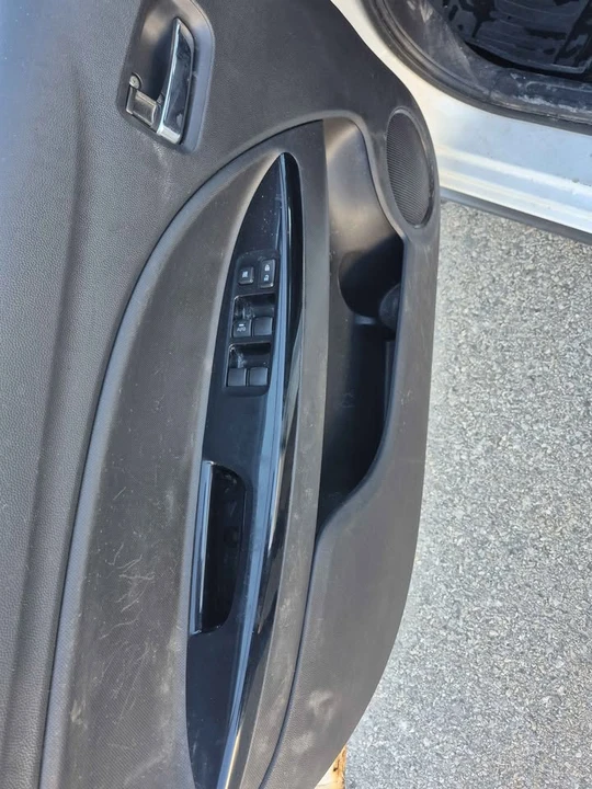 2017 Mitsubishi Mirage 6th Gen - Image 14 of 16