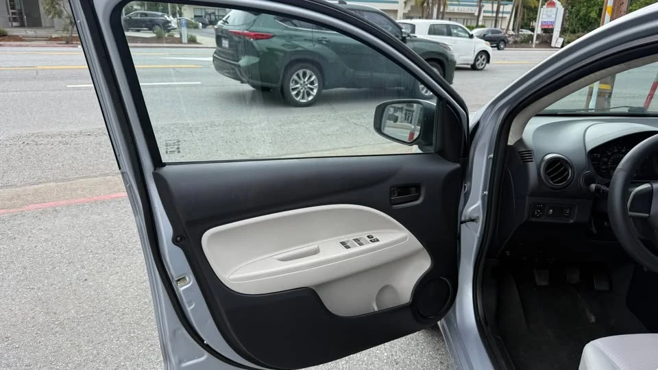 2017 Mitsubishi Mirage 6th Gen - Image 9 of 17