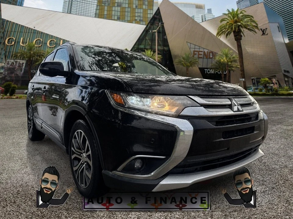 2017 Mitsubishi Outlander - Image 7 of 20