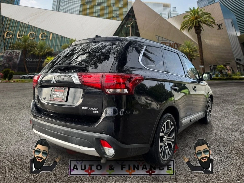 2017 Mitsubishi Outlander - Image 5 of 20