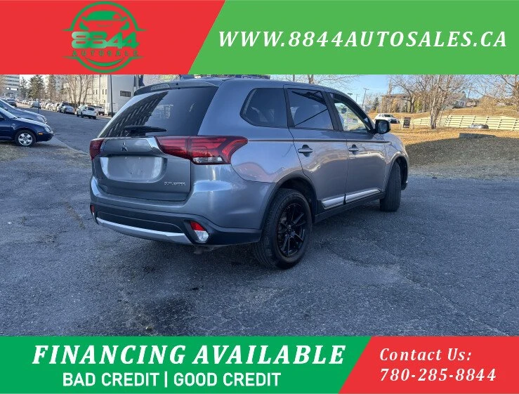 2017 Mitsubishi Outlander - Image 4 of 15