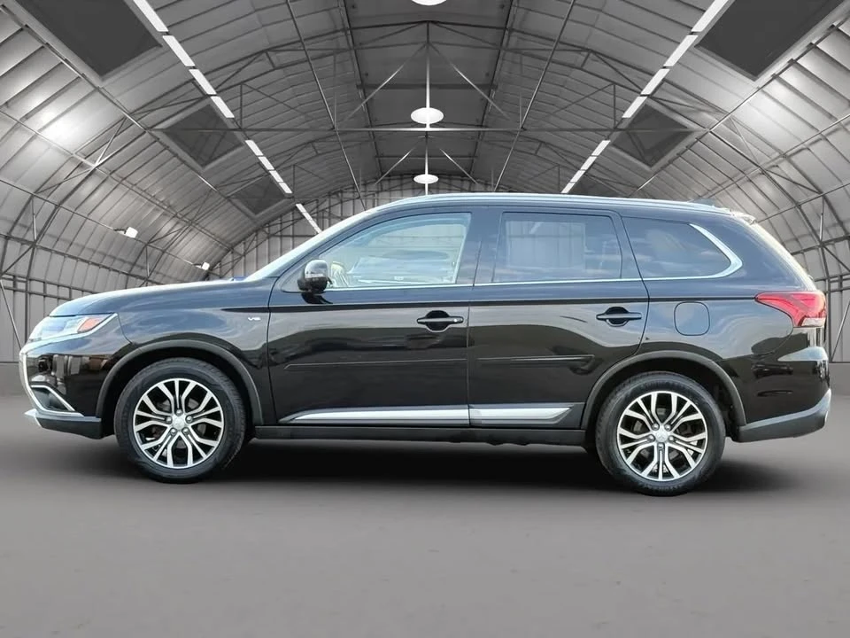 2017 Mitsubishi Outlander - Image 4 of 20