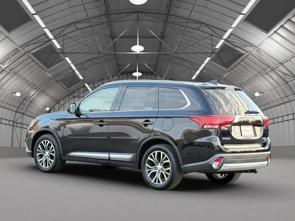 2017 Mitsubishi Outlander - Image 5 of 20