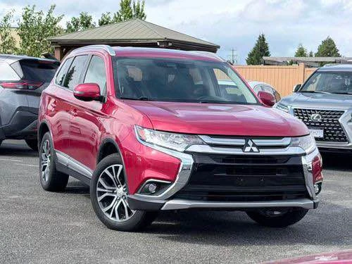 2017 Mitsubishi Outlander - Image 2 of 12