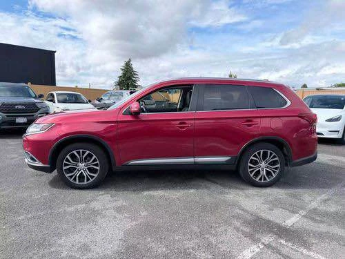 2017 Mitsubishi Outlander - Image 5 of 12
