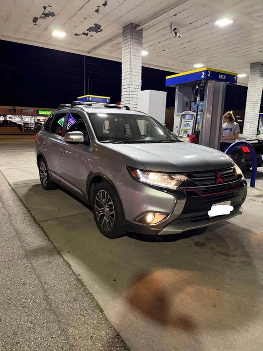 2017 Mitsubishi Outlander - Image 6 of 19