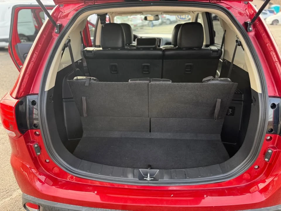 2017 Mitsubishi Outlander - Image 14 of 15