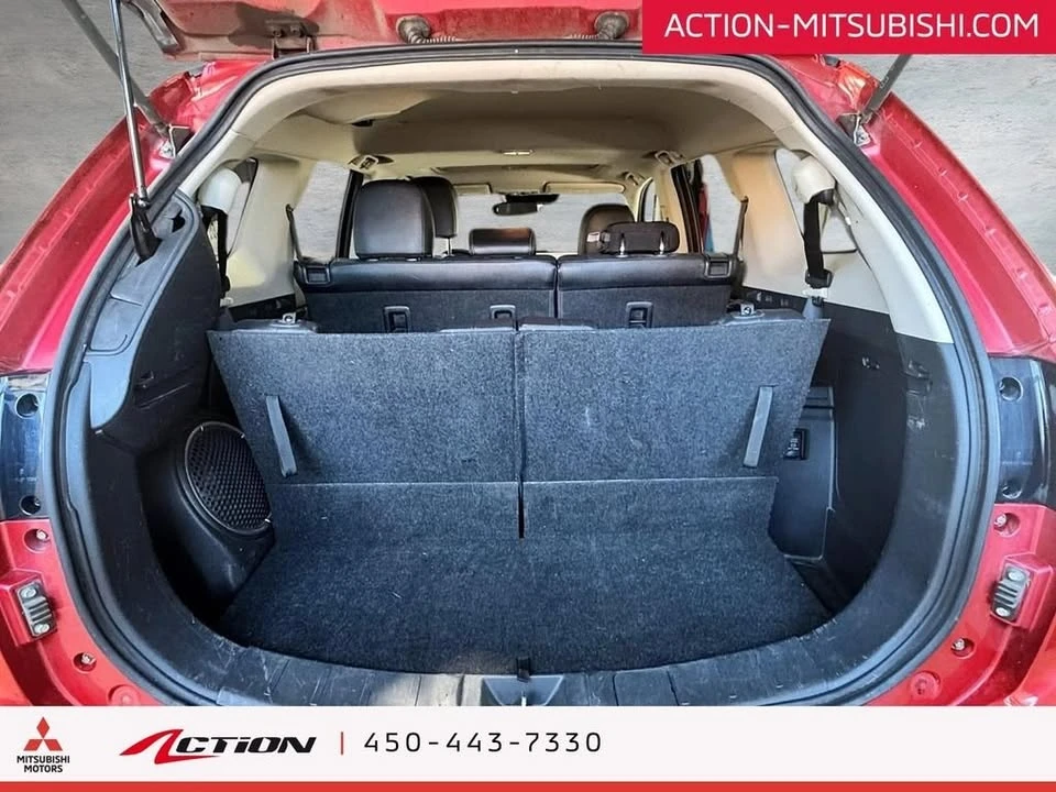2017 Mitsubishi Outlander - Image 13 of 20