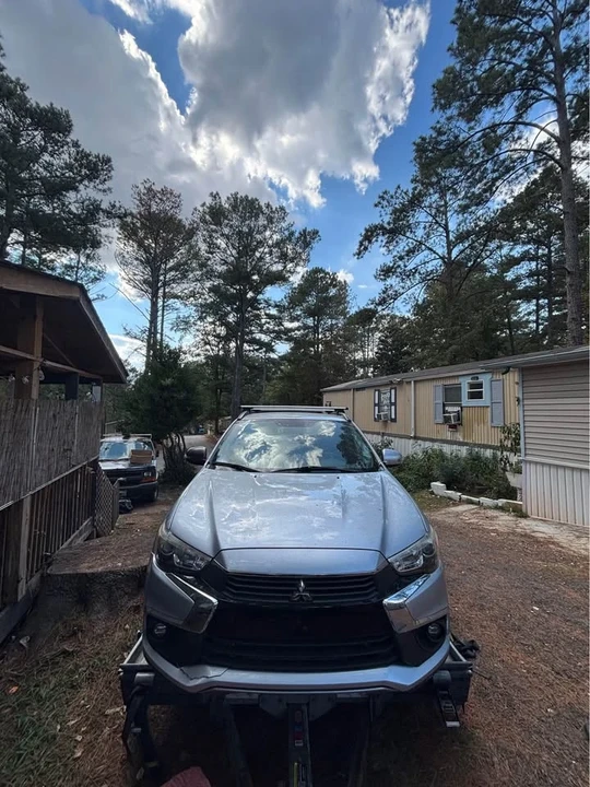 2017 Mitsubishi Outlander - Image 6 of 9