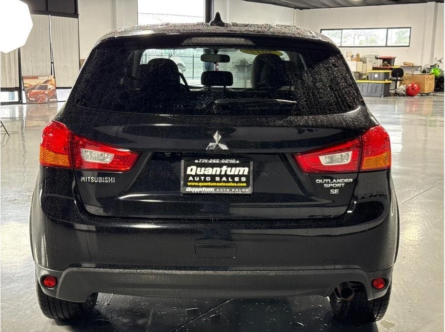 2017 Mitsubishi Outlander - Image 4 of 19