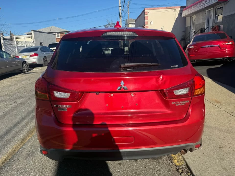 2017 Mitsubishi Outlander Sport - Image 6 of 8