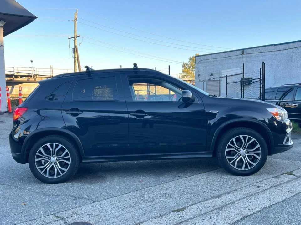 2017 Mitsubishi RVR - Image 4 of 18