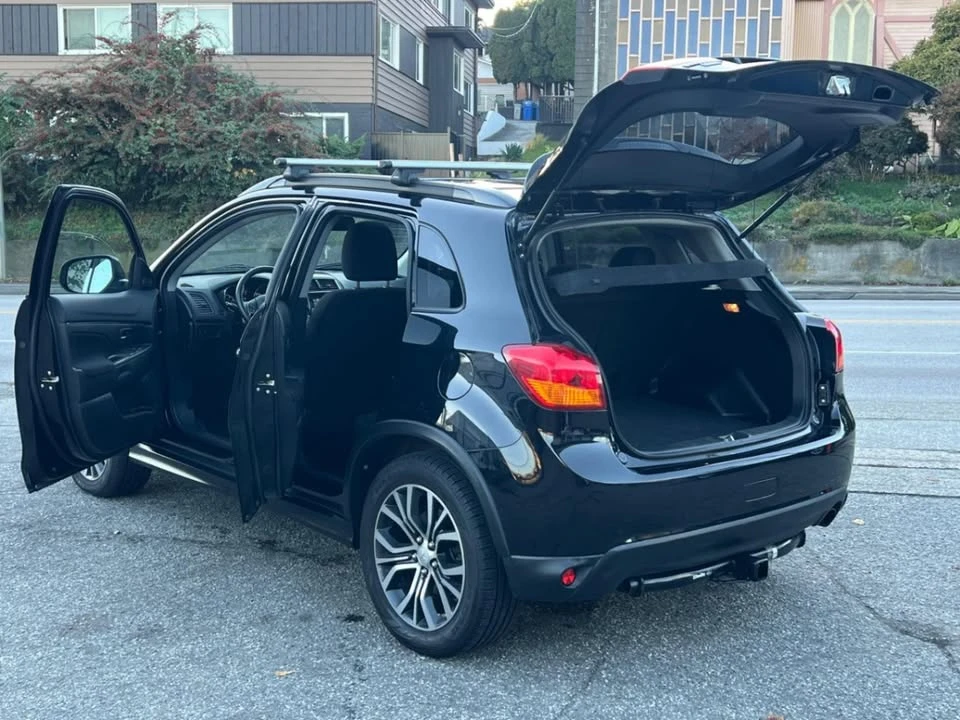 2017 Mitsubishi RVR - Image 11 of 18