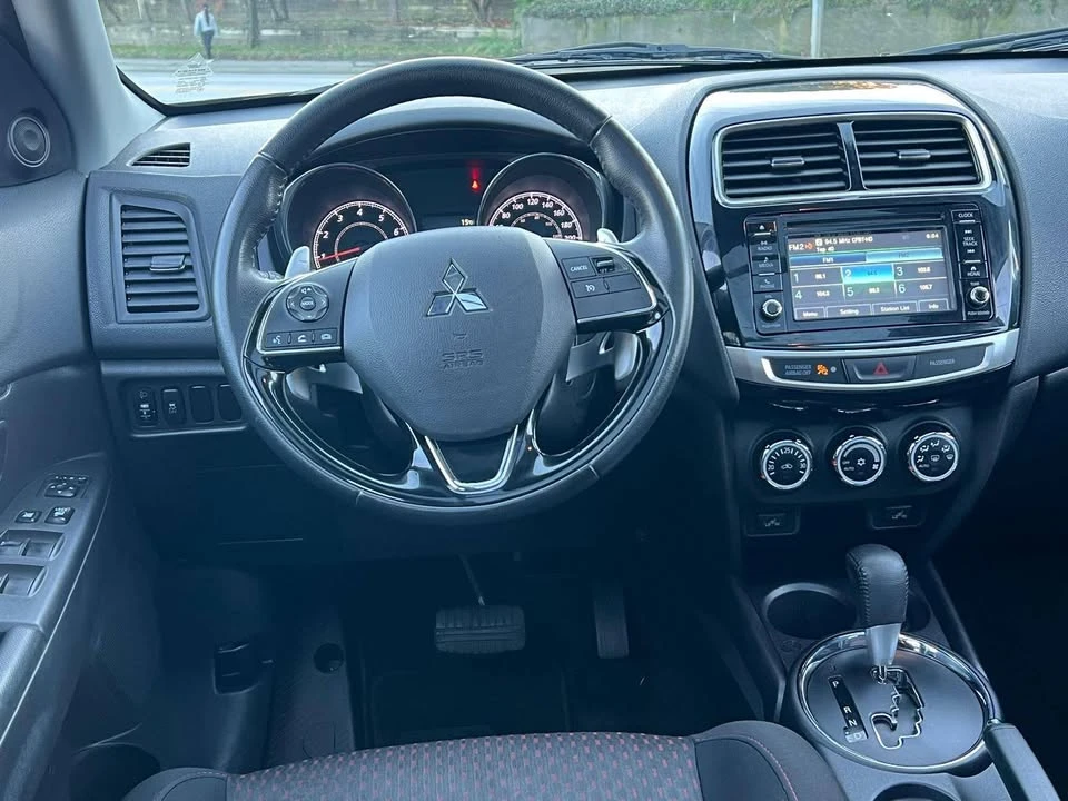 2017 Mitsubishi RVR - Image 12 of 18