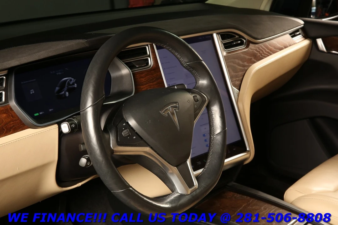 2017 Tesla Model X - Image 10 of 21