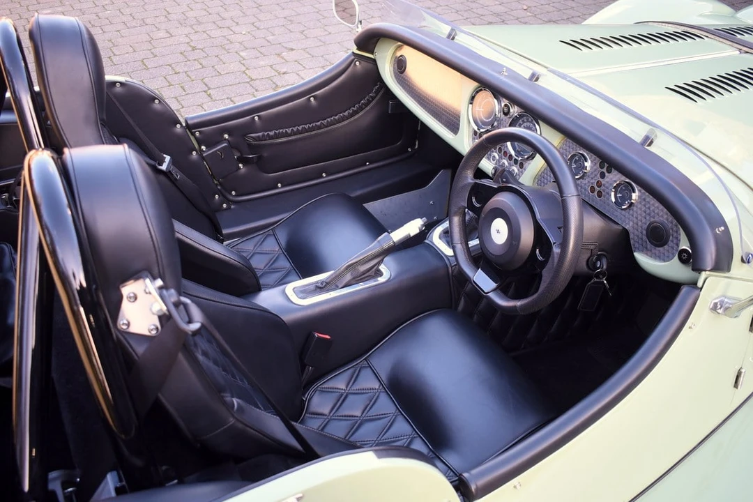 2017 Morgan Plus 8 - Image 19 of 30