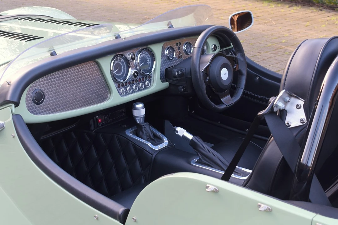 2017 Morgan Plus 8 - Image 21 of 30