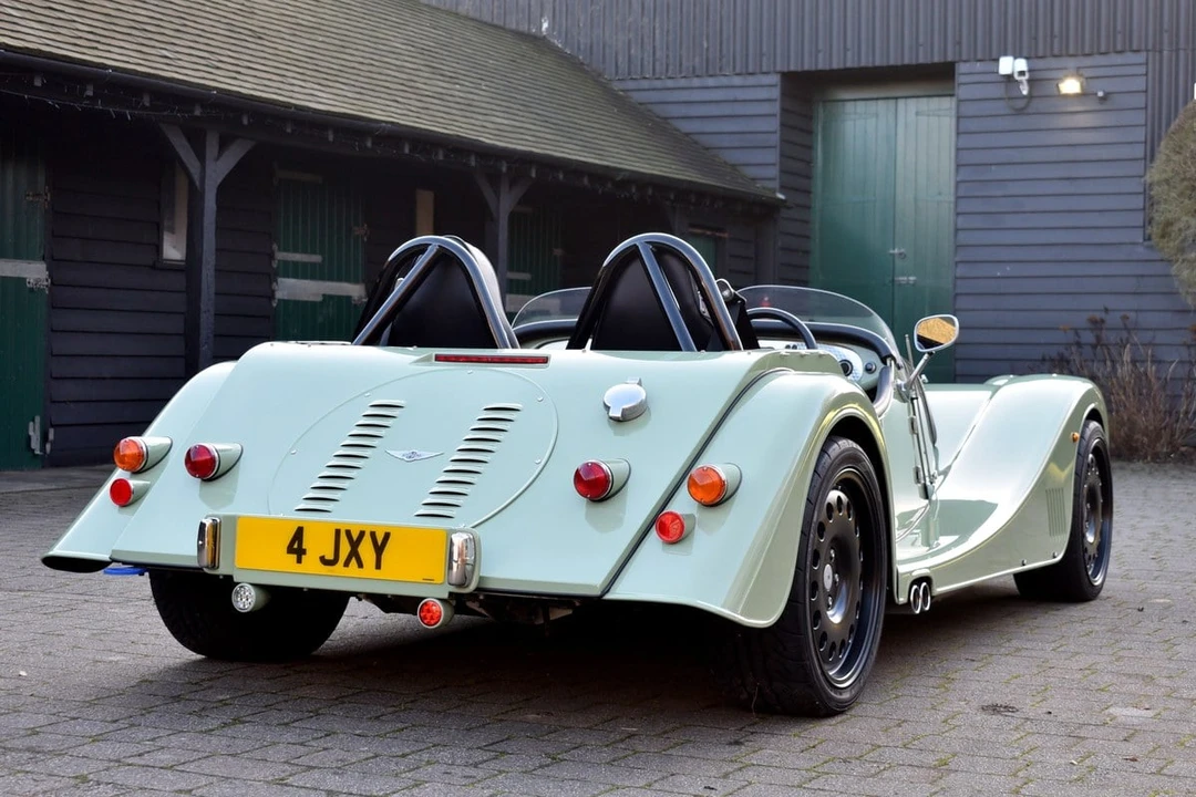2017 Morgan Plus 8 - Image 13 of 30