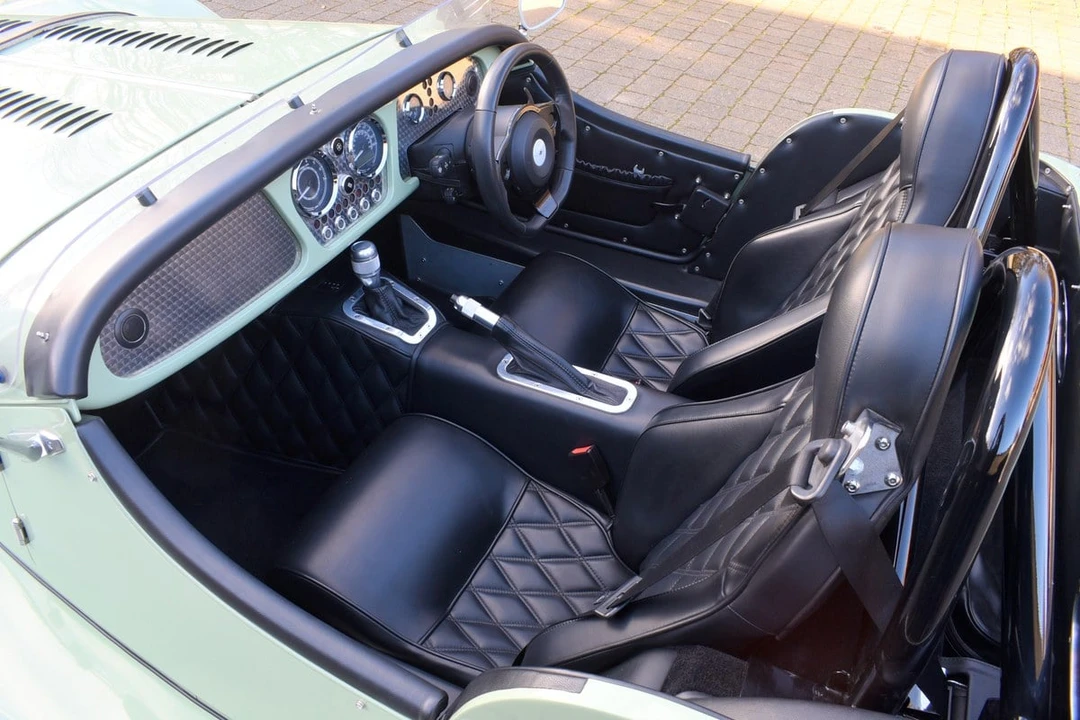 2017 Morgan Plus 8 - Image 18 of 30