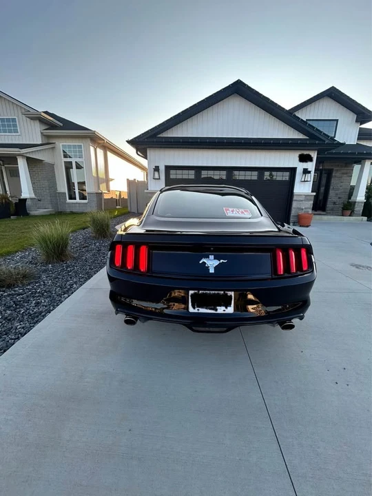 2017 Ford S550 Mustang - Image 2 of 6