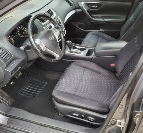 2017 Nissan Altima 5th Gen - Image 5 of 12