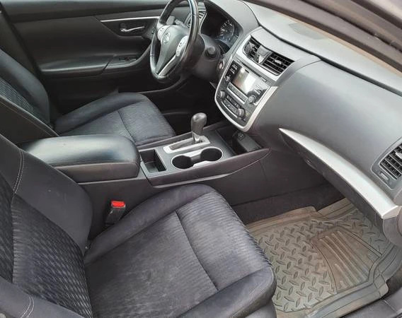 2017 Nissan Altima 5th Gen - Image 6 of 12