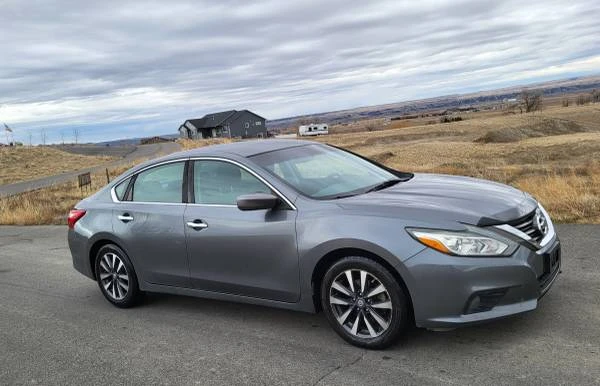 2017 Nissan Altima 5th Gen - Image 3 of 12