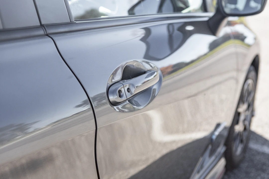 2017 Nissan Versa - Image 31 of 31