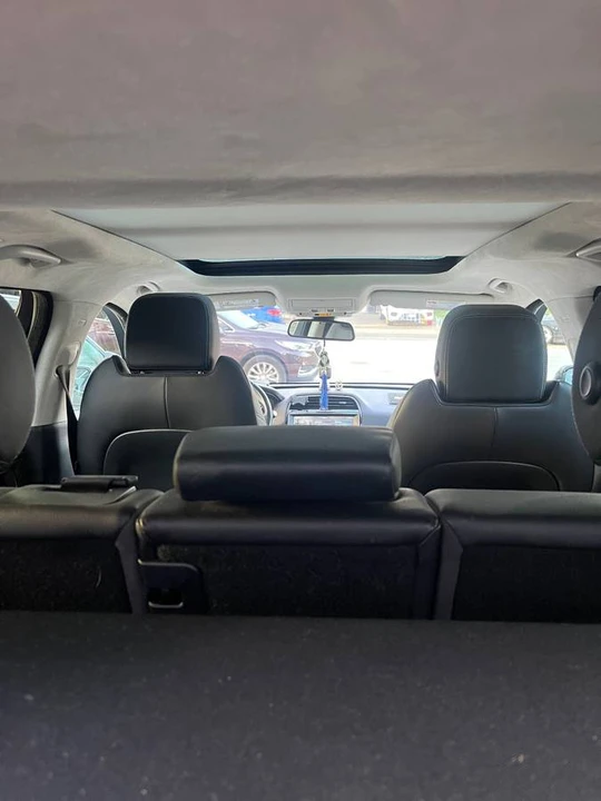 2017 Jaguar F-Pace - Image 11 of 11