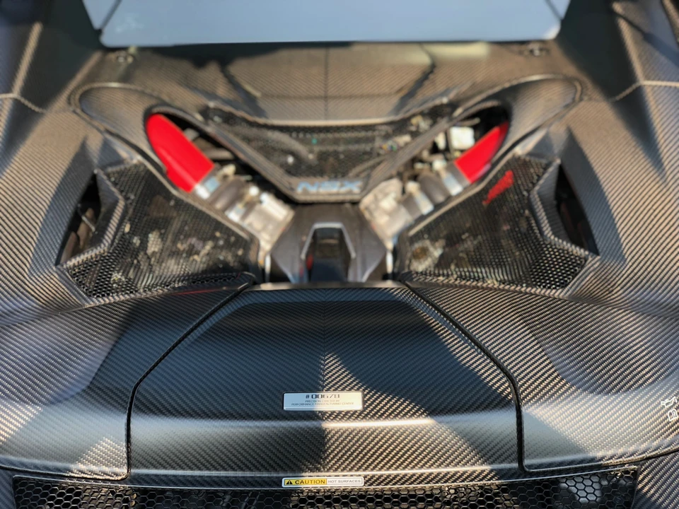 2017 Acura NC1 NSX - Image 27 of 29