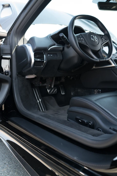 2017 Acura NC1 NSX - Image 6 of 29