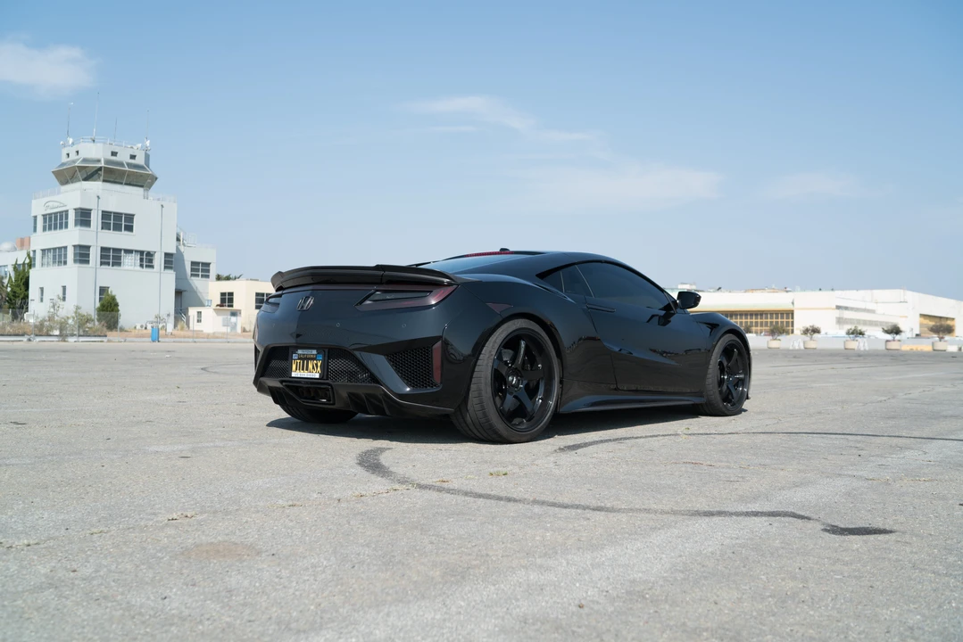 2017 Acura NC1 NSX - Image 15 of 29